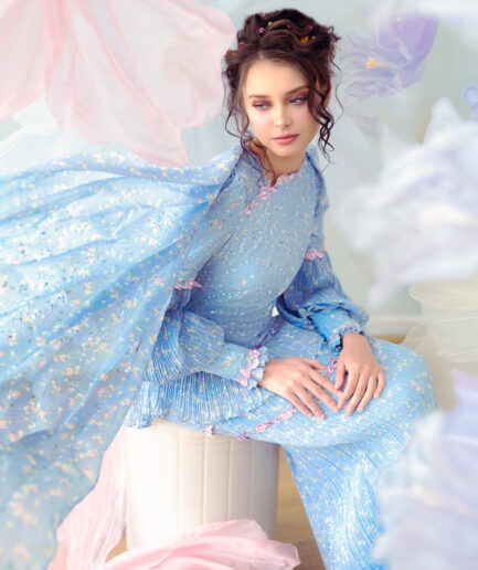 Tulip in Iceberg Blue with Pink Accents